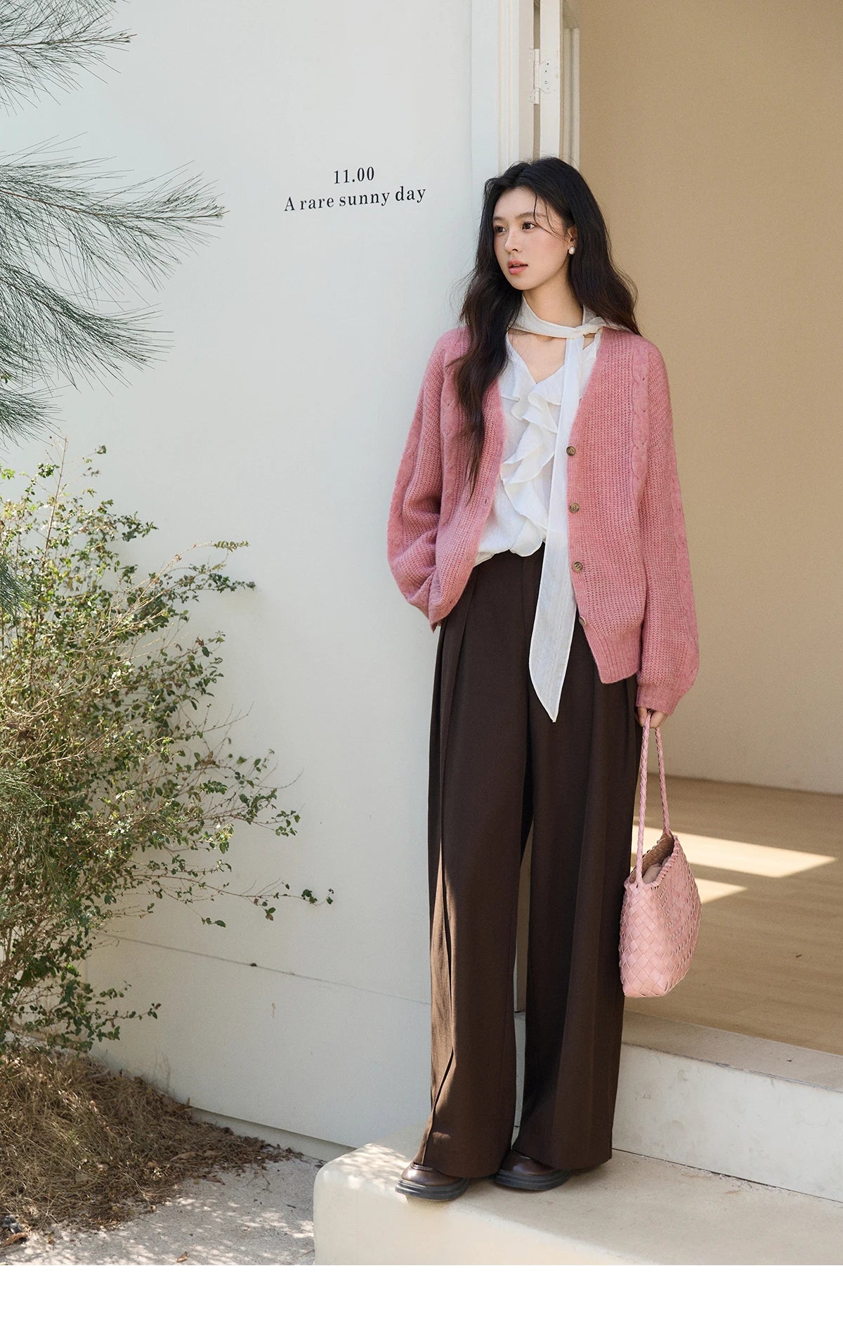 MISHOW Women's Dark Brown Wide Leg Pants 2026 Spring High Waist Pleated Pants Back Elastic Waist Casual Trousers MXF108K1010