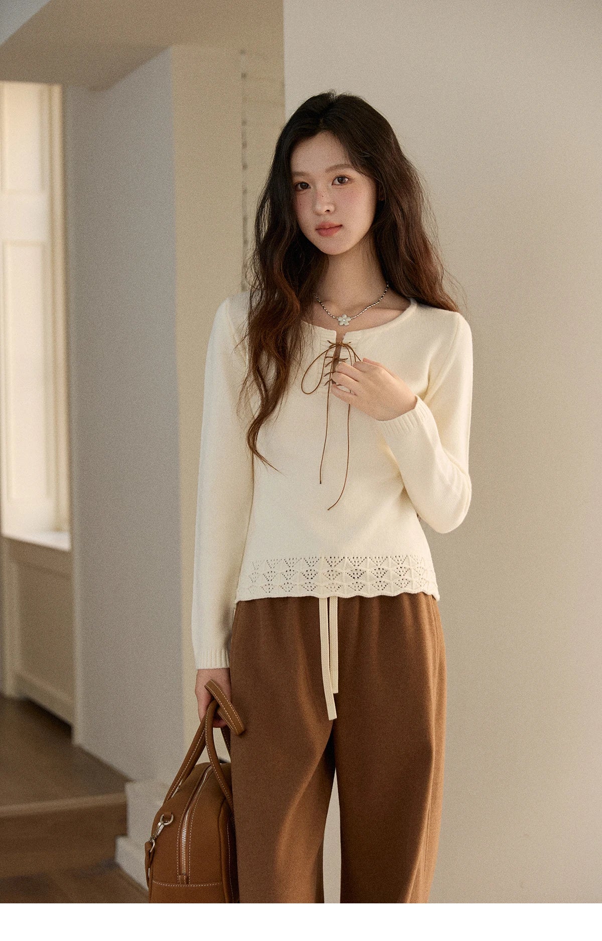 MISHOW Woman Beige Knit Top 2025 Winter Contrast Color French Style Hem Hollow Crochet Sweater Slim Long Sleeves Top MXE89Z2634