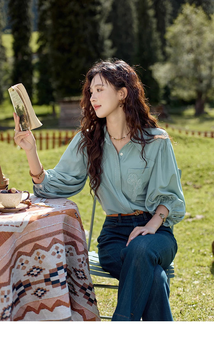 MISHOW Hong Kong Retro Solid Long Sleeve Shirt 2024 Autumn Temperament Loose Tops Lantern Sleeve Embroidery Shirts MXD41C0287