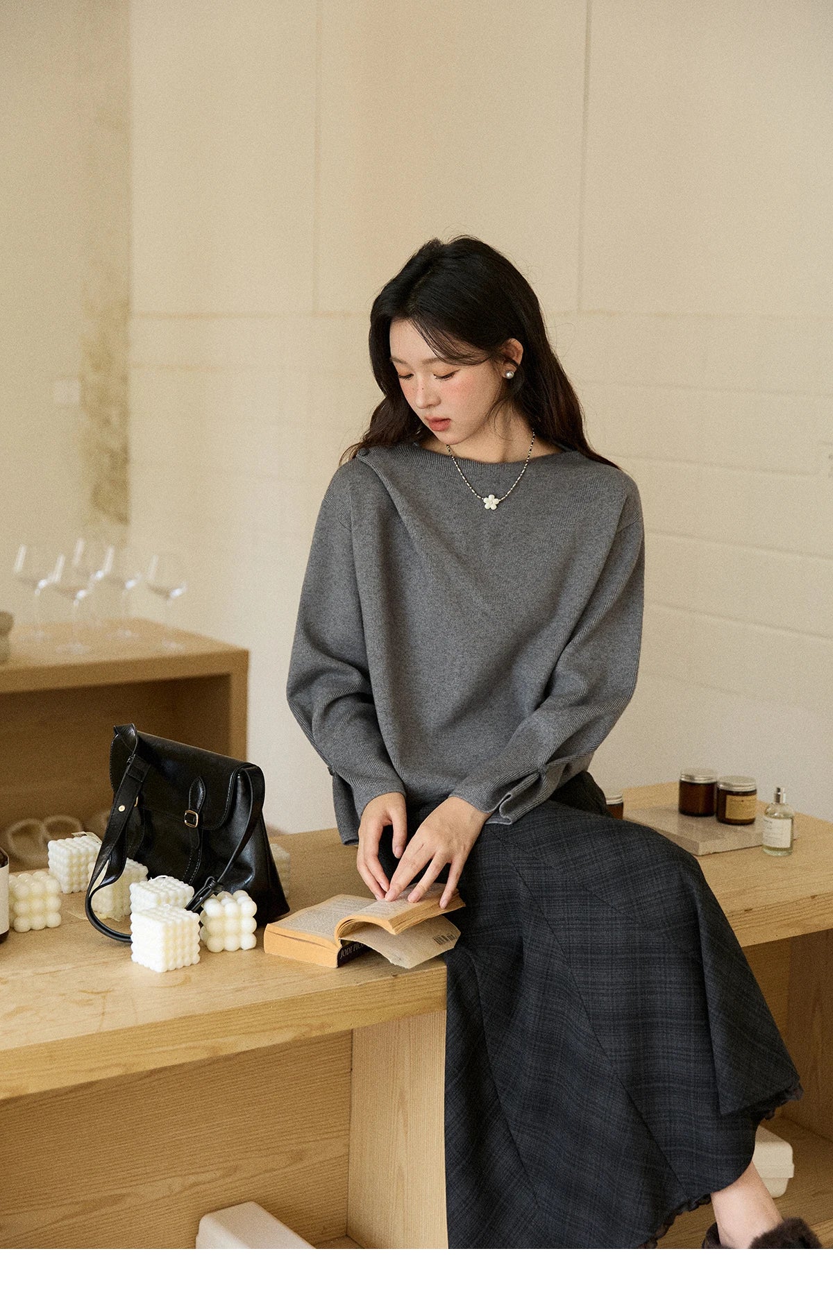 MISHOW Woman Gray Top 2025 Autumn French-style Diagonal Placket Knit Sweater Casual High-end Loose Pullover Woman MXE86Z2744