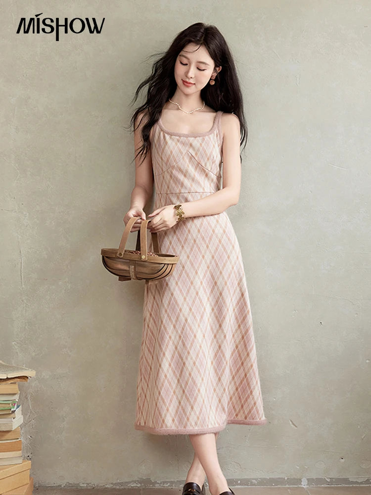 MISHOW French Vintage Dress O Neck Knitted Cardigan Separately Women Sweet Knitted Short Sweater Plaid Camisole Dress MXD43L2012