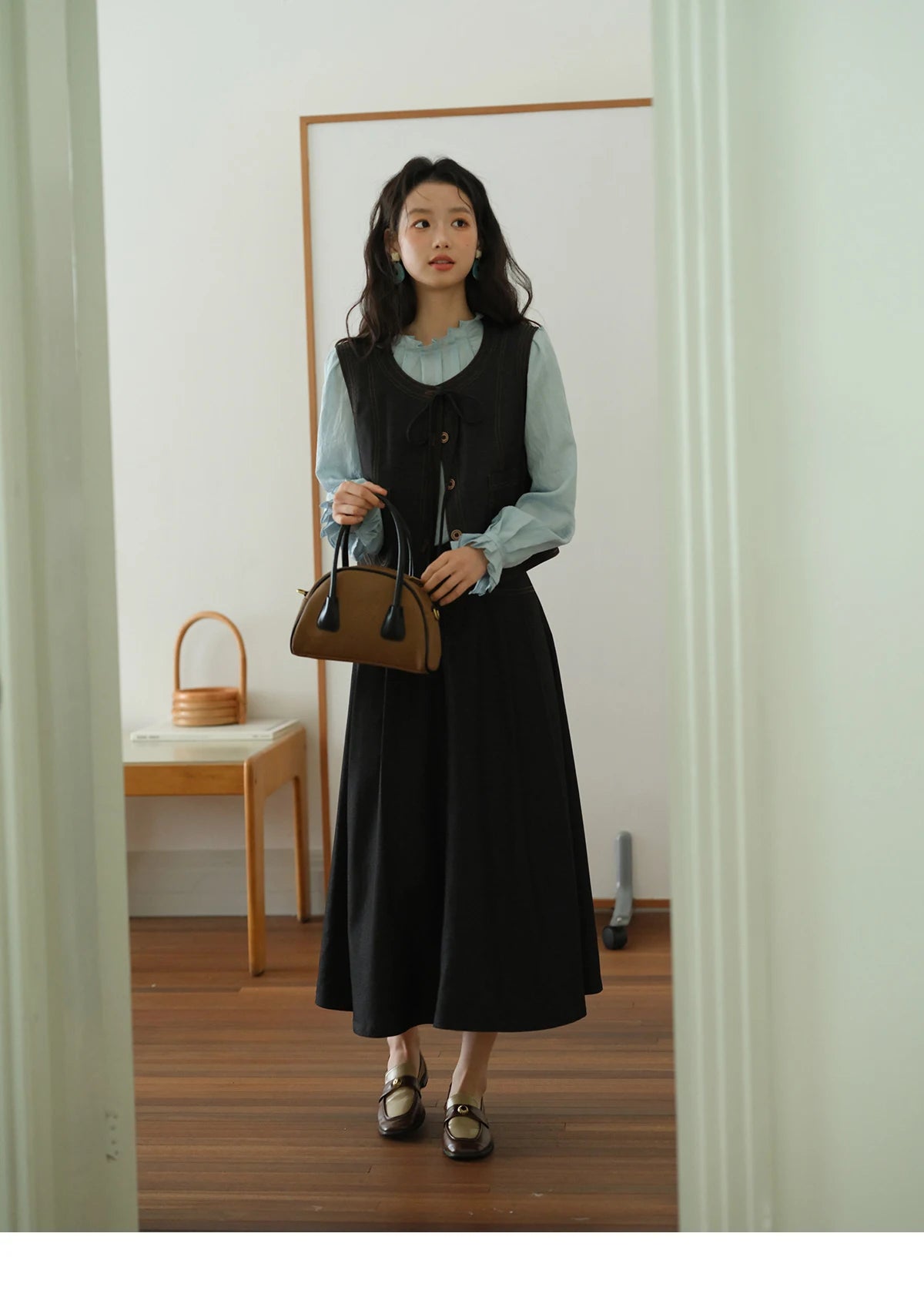 MISHOW High Waist Pleated Umbrella Denim Skirt 2025 Autumn A-LINE Deep Blue Skirts Female One Button Casual Skirts MXE41B2372