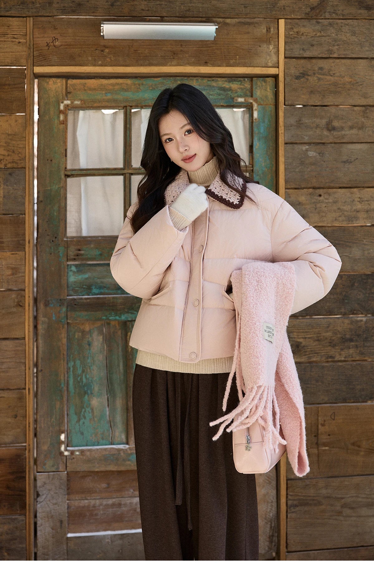 MISHOW Women's Sweet Knitted Lapel Collar Short Down Jacket 2025 Winter White Duck Down Single-Breasted Zipper Coat MXE94Y0094