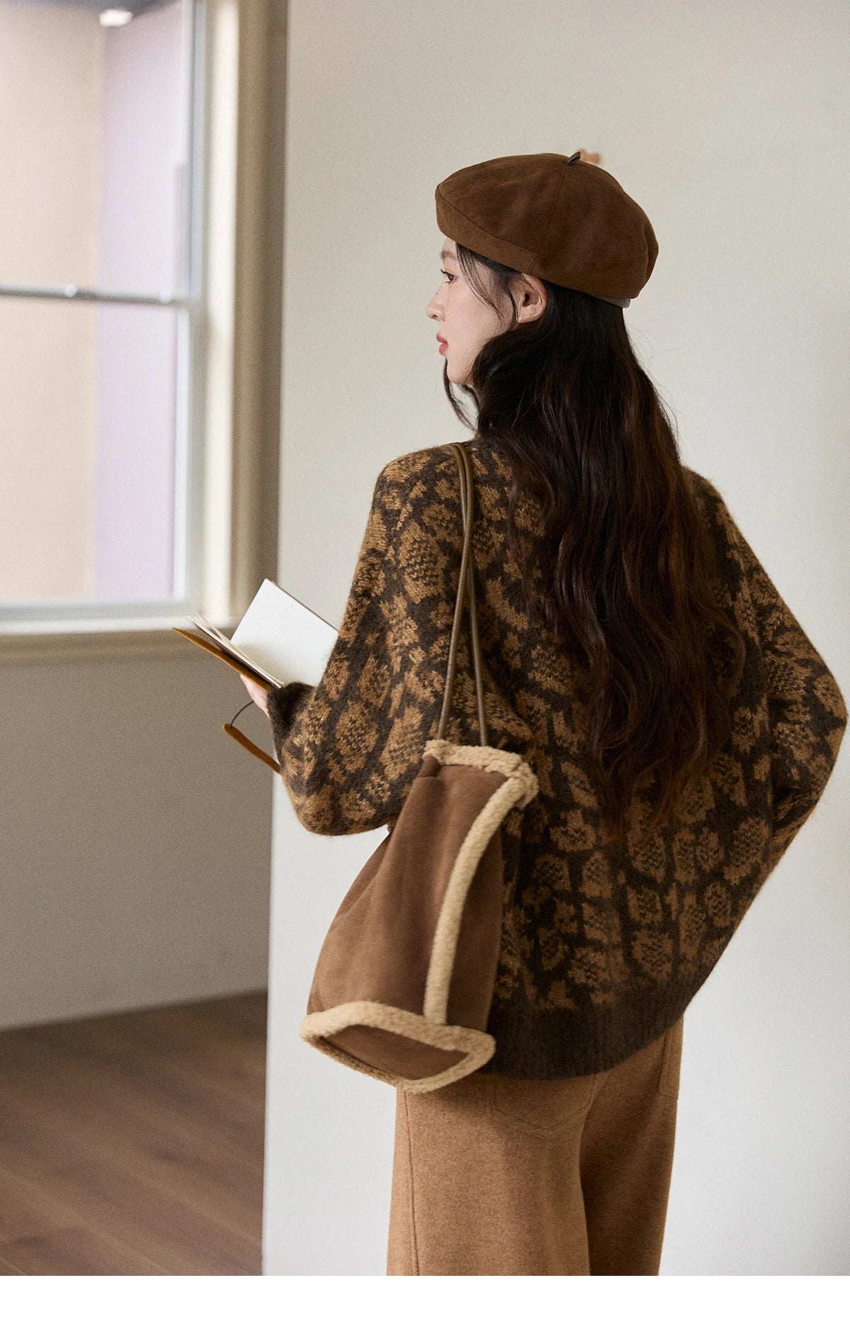 MISHOW Women's Color Block Geometric Leopard Jacquard Sweater Winter French Half Turtleneck Dropped Sleeve Knitwear MXE91Z2839