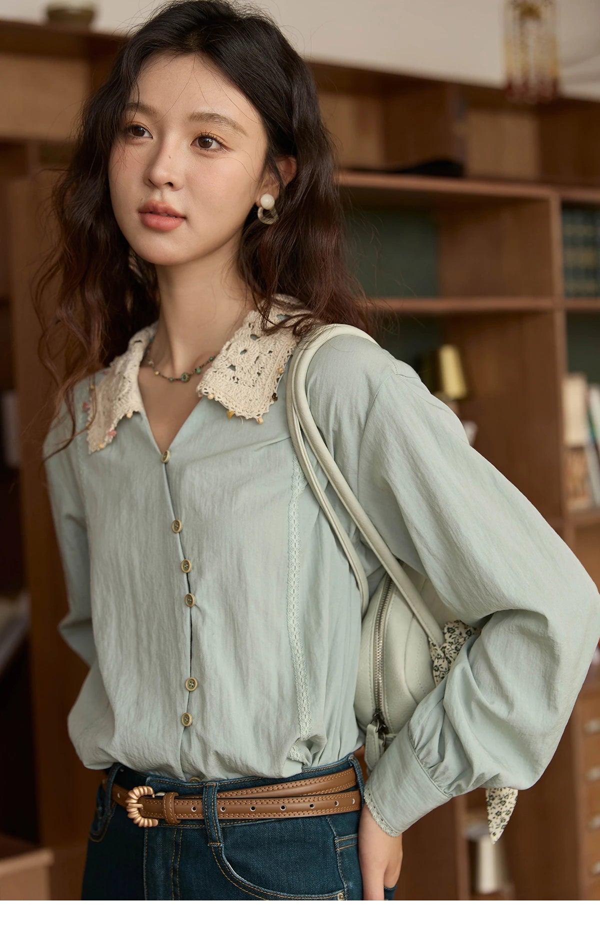 MISHOW Women's Linen Shirt 2025 Autumn Contrast Apricot Lapel Shirts Long Sleeve Curved Placket Tops Office Lady MXE43C2387