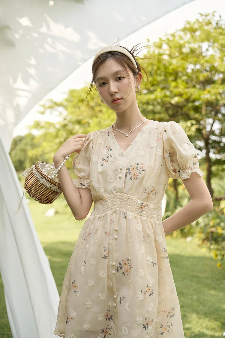 MISHOW Women's Chiffon Dress 2025 Summer French Elegant Floral Embroidered A-LINE V-Neck Sweet Knee-Length Dresses MXC38L1424