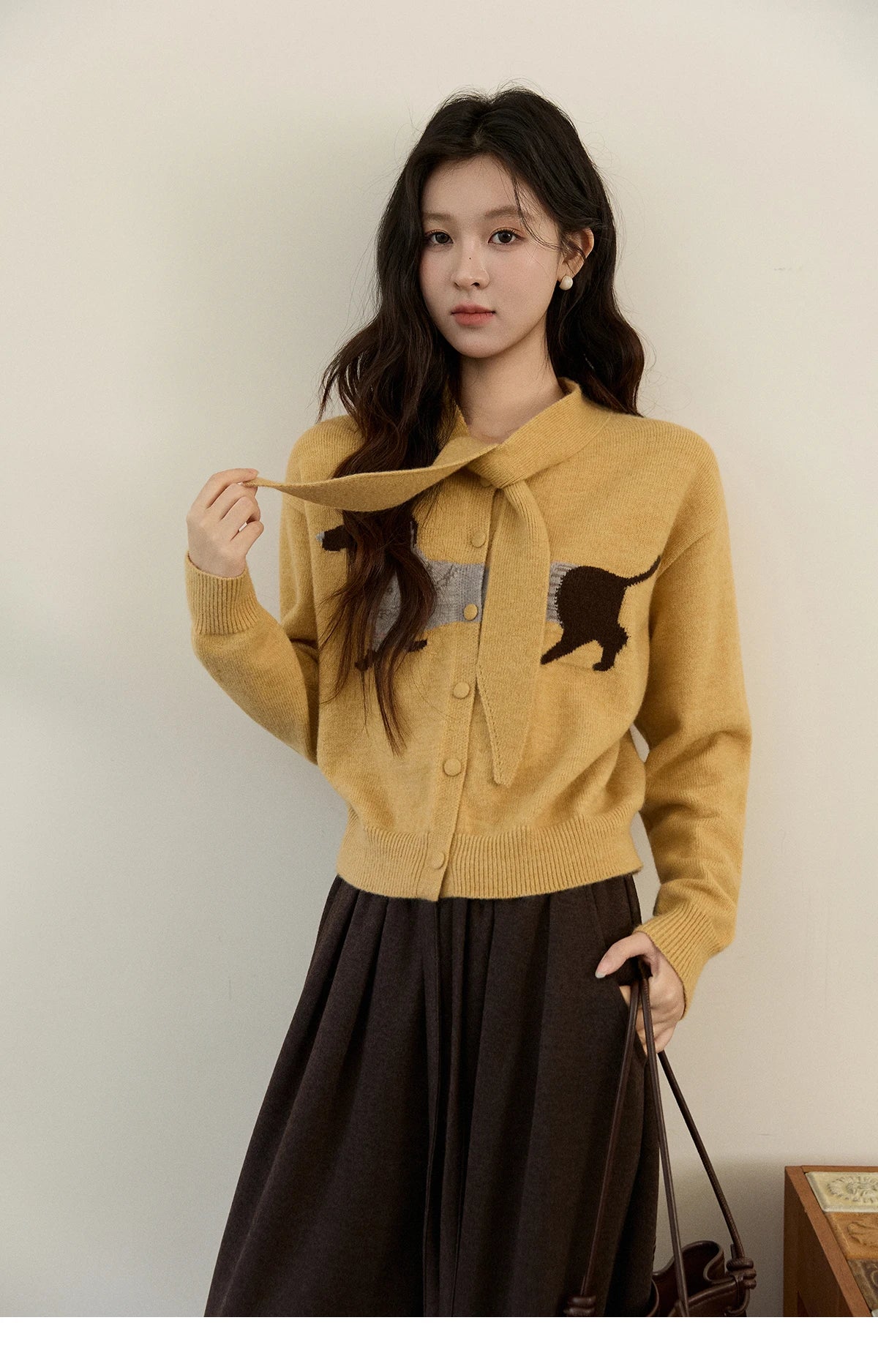 MISHOW Women's Pink Knit Cardigan 2025 Autumn Winter Dachshund Pattern Bow Collar Sweaters Single-breasted Loose Tops MXE94Z2997