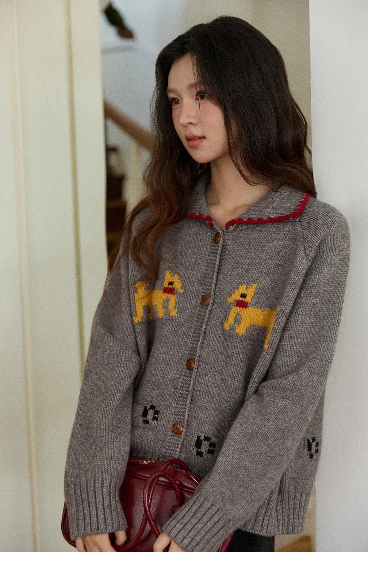 MISHOW Dog Cartoon Jacquard Knitted Cardigan for Women 2025 Loose Retro Turn-down Collar Casual Women's Sweaters MXE86Z2727