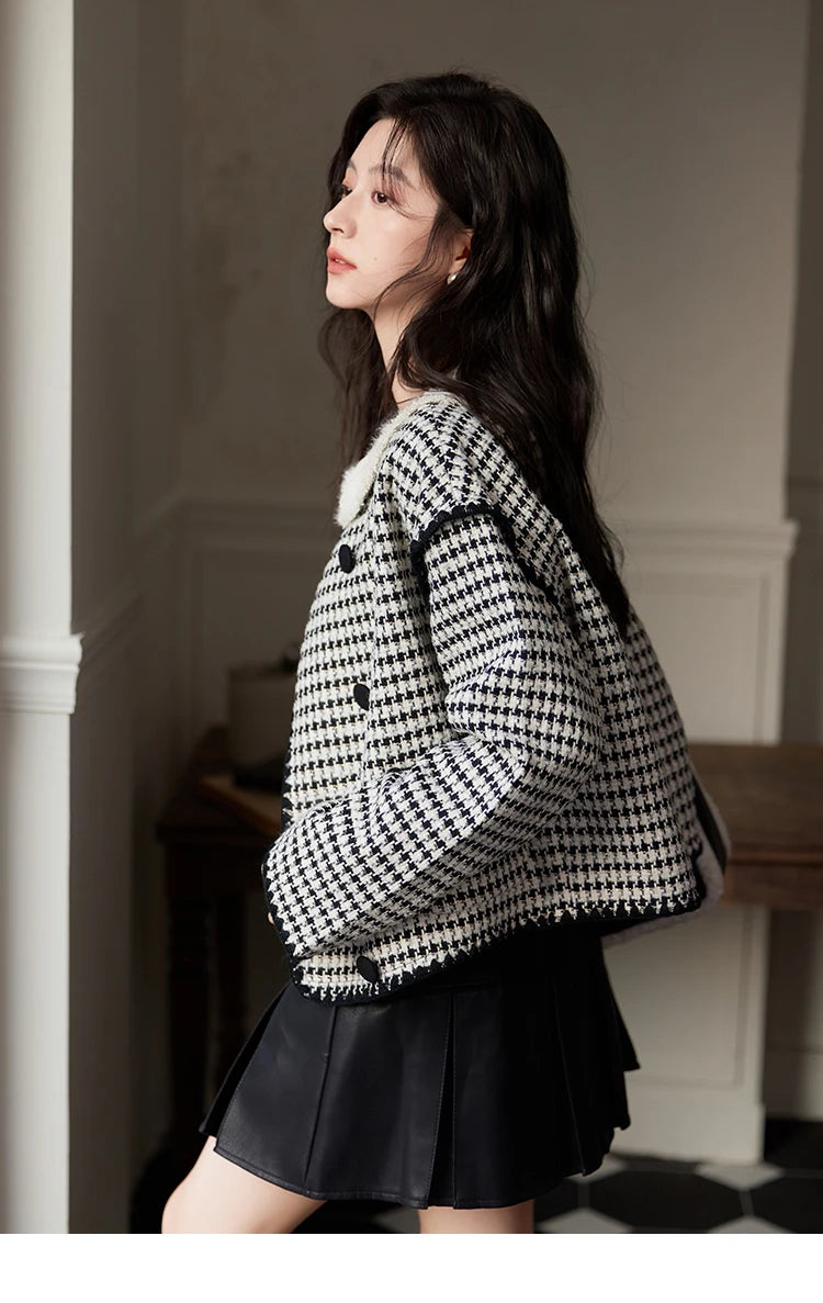 MISHOW Plaid Tweed Jacket Women Red Double Breasted Long Sleeve Tops 2024 Winter French Elegant Design Short Coat MXD56W0631