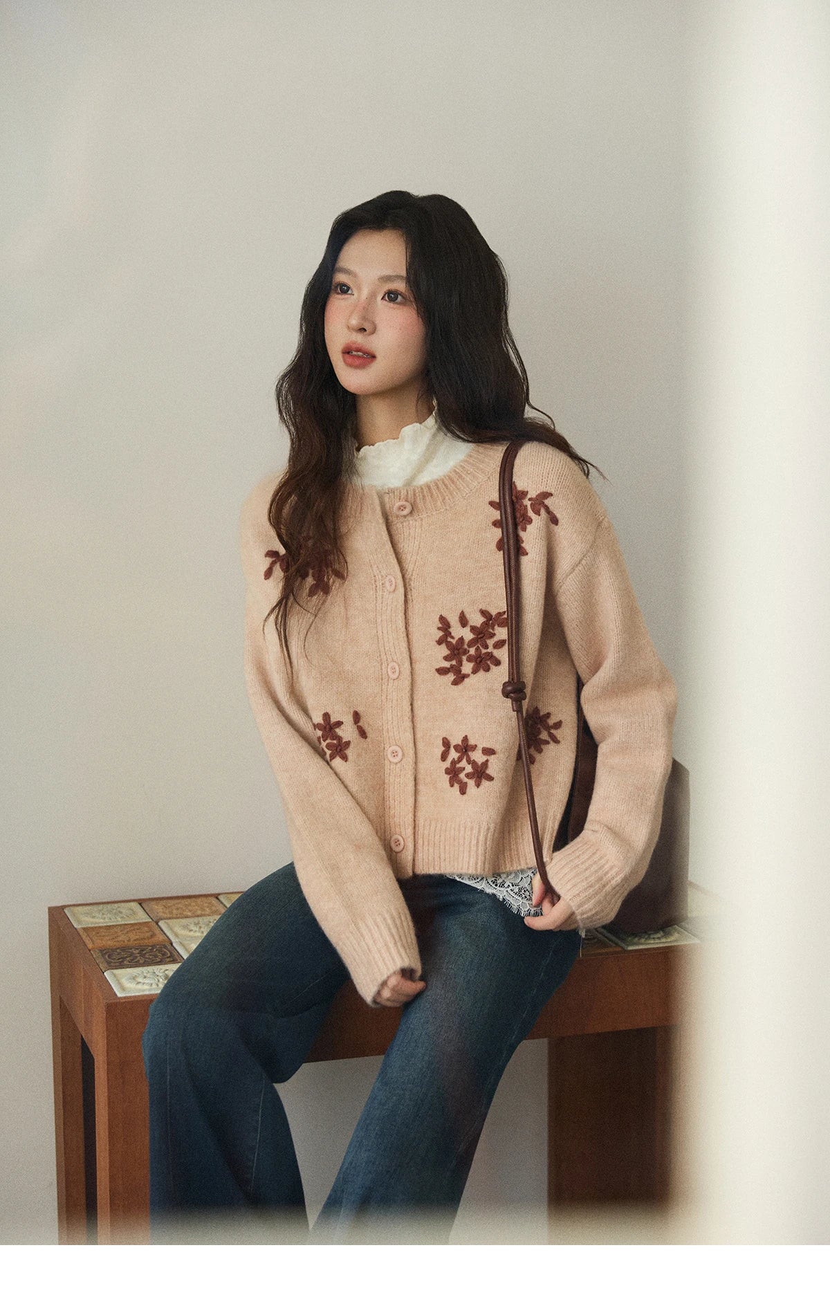 Mishow Floral Embroidery Round Neck Wool Cardigan MXE86Z2724