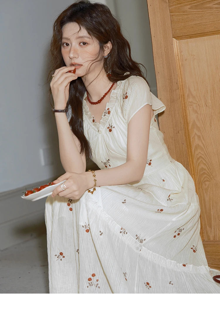 MISHOW Women's V-neck Chiffon Embroidery Dress 2025 Summer New Fashion Lace Splicing Print Dresses Women's Clothing MXE39L2382