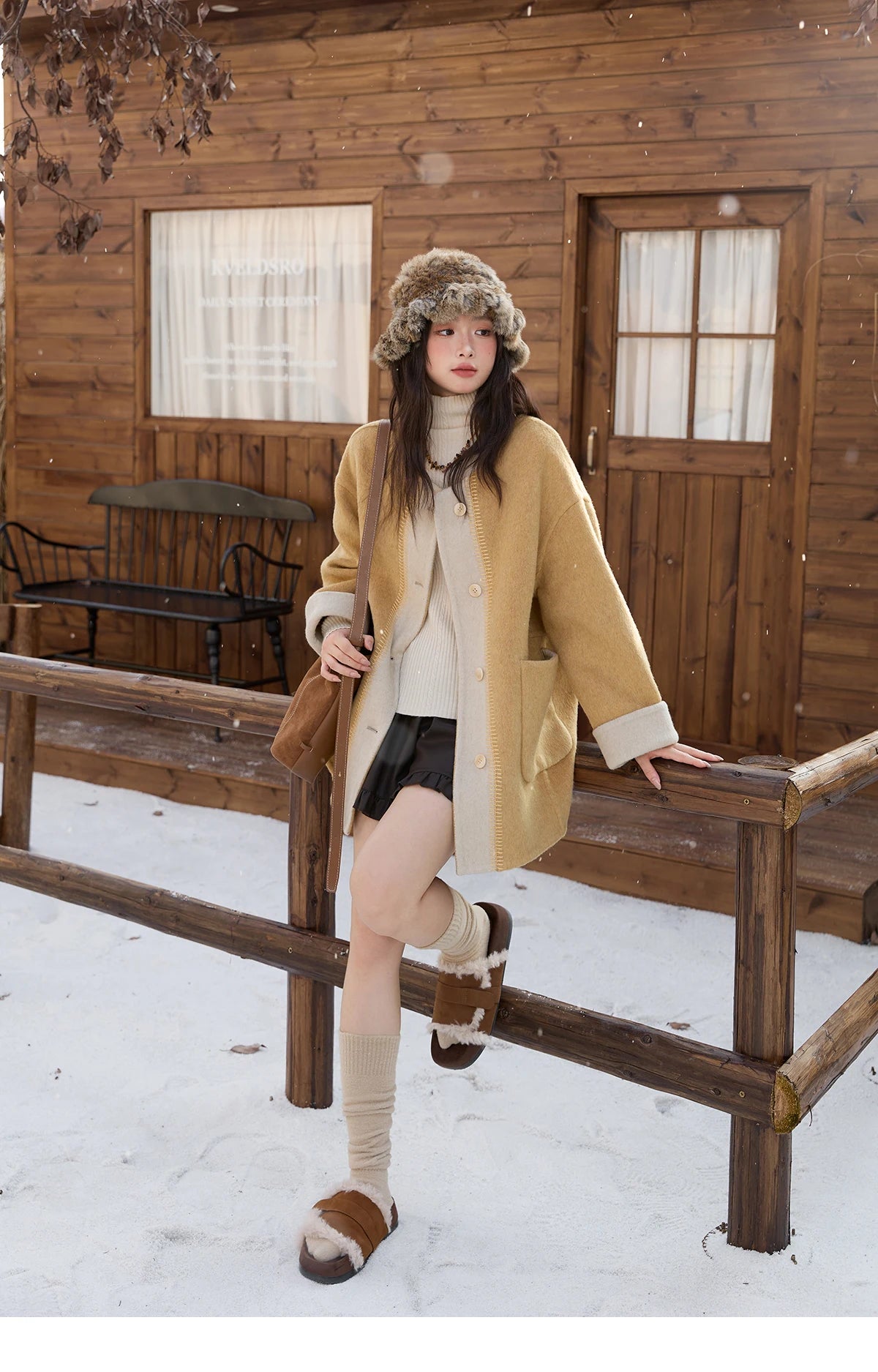 MISHOW Yellow Double-faced Wool Coat for Women 2025 Winter New Retro Contrast Color Slim Crew Neck Pockets Wool Coat MXE51W0915