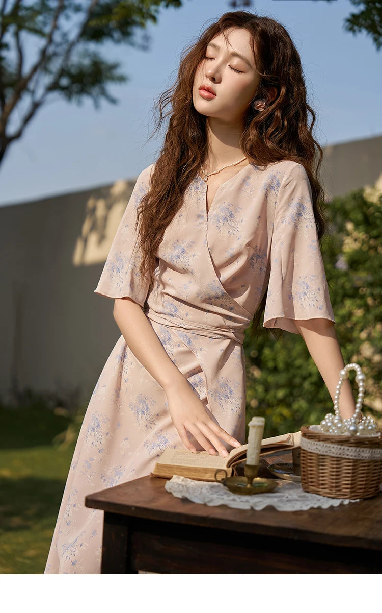 MISHOW Floral Puff Sleeve Dress for Women Summer French A-line V-Neck Lace-up Side Slit Temperament Tea Break Dresses MXC38L1413
