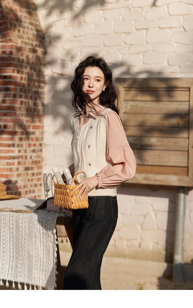 MISHOW 3D Flower Sweet Knitted Vest Women's Spring 2025 New Vintage Loose Casual Sweater Vest Cute Female Tops Korean MXE11Z1077