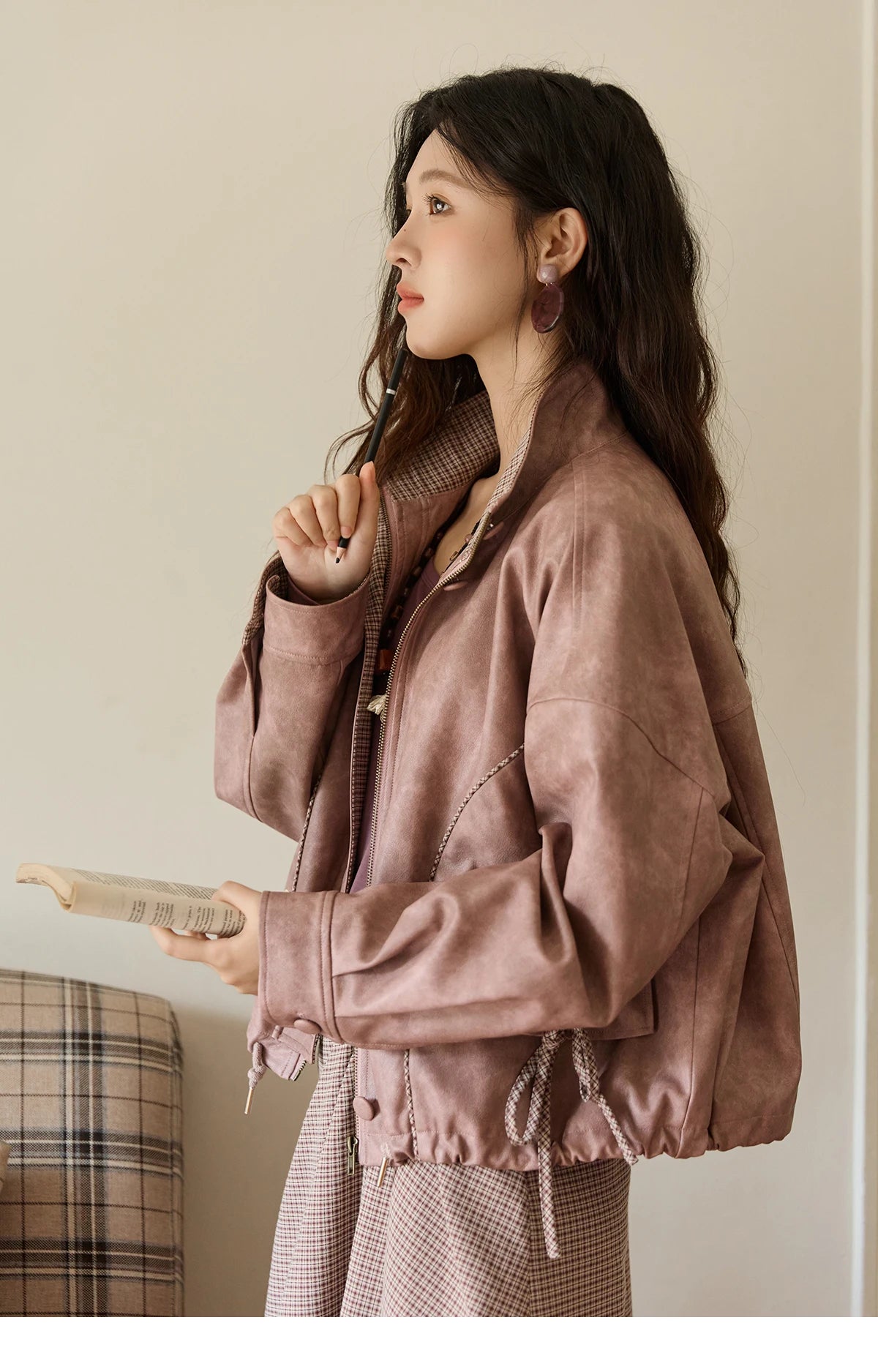 MISHOW Women's Dyed Leather Jackets 2025 Autumn Short Contrasting Plaid Lapel Jacket Fashion Loose Bow Pockets Coat MXE44W0818