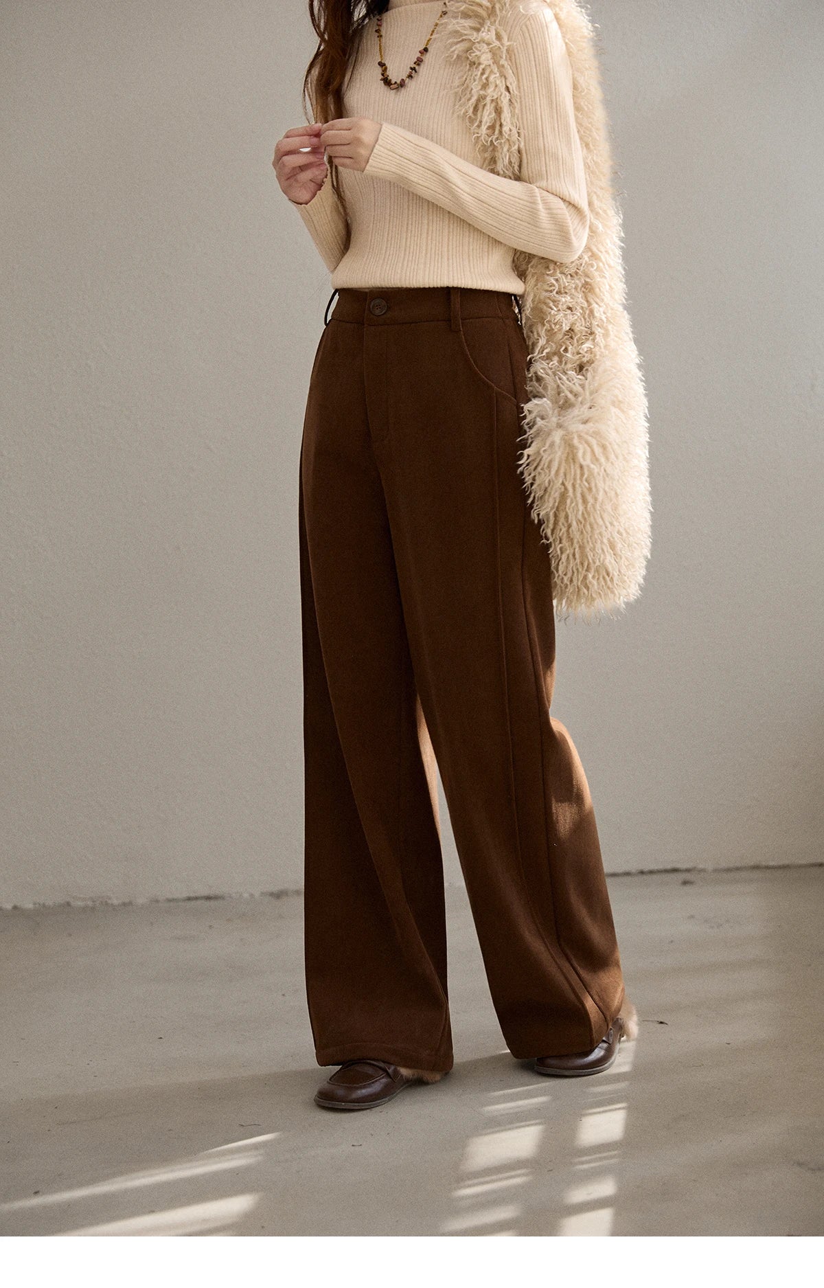 MISHOW Corduroy Straight Leg Pants for Women 2025 Winter Silver Fox Velvet Commuter Trousers Solid Casual Warm Pants MXE91K1125