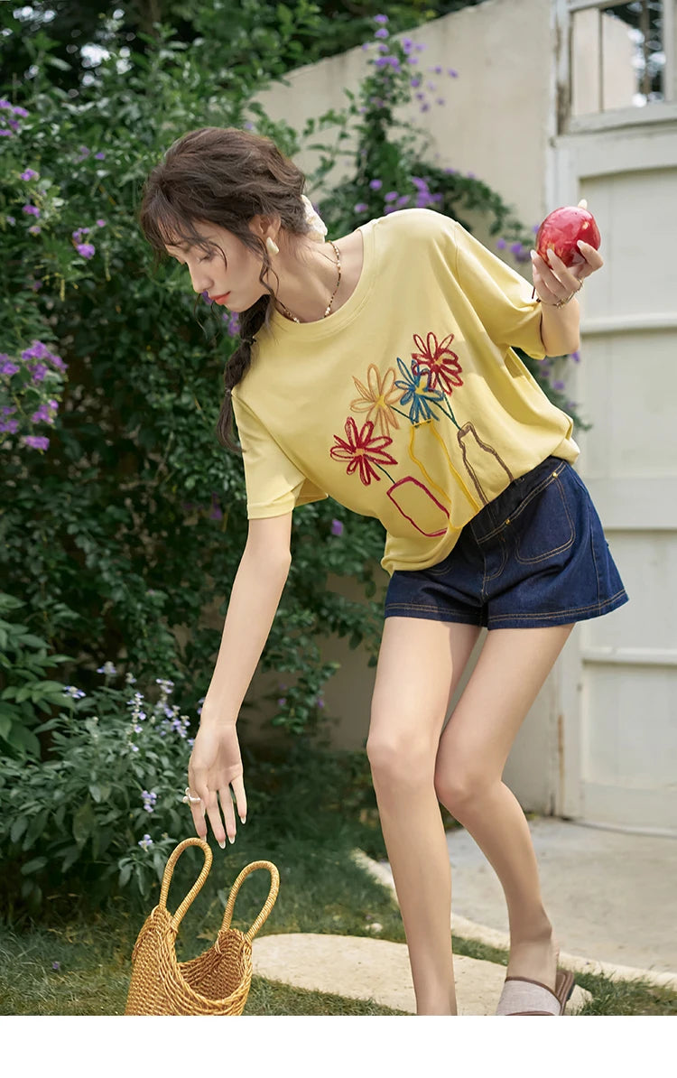 MISHOW 100 Cotton Pocket Embroidered Flower Denim Shorts for Women 2024 Summer Dark Blue Loose Casual Wide Leg Pants MXD26K0707