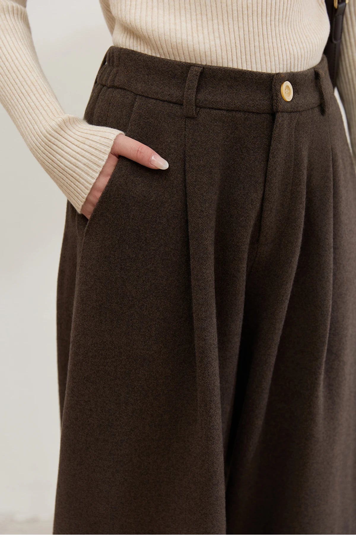 MISHOW Women Pants 2025 Autumn Winter Retro Brown Wide-leg Pants High Waist Design Loose Casual Drape Pants MXE88K1122