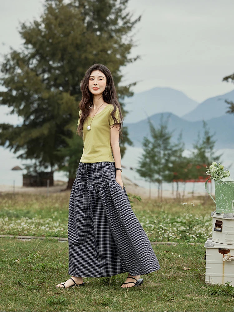 MISHOW Cotton Casual T-shirts Women New 2025 Short Sleeve V-neck Solid Versatile Shirt Female Fashion Basic Tops Lady MXE33T0519