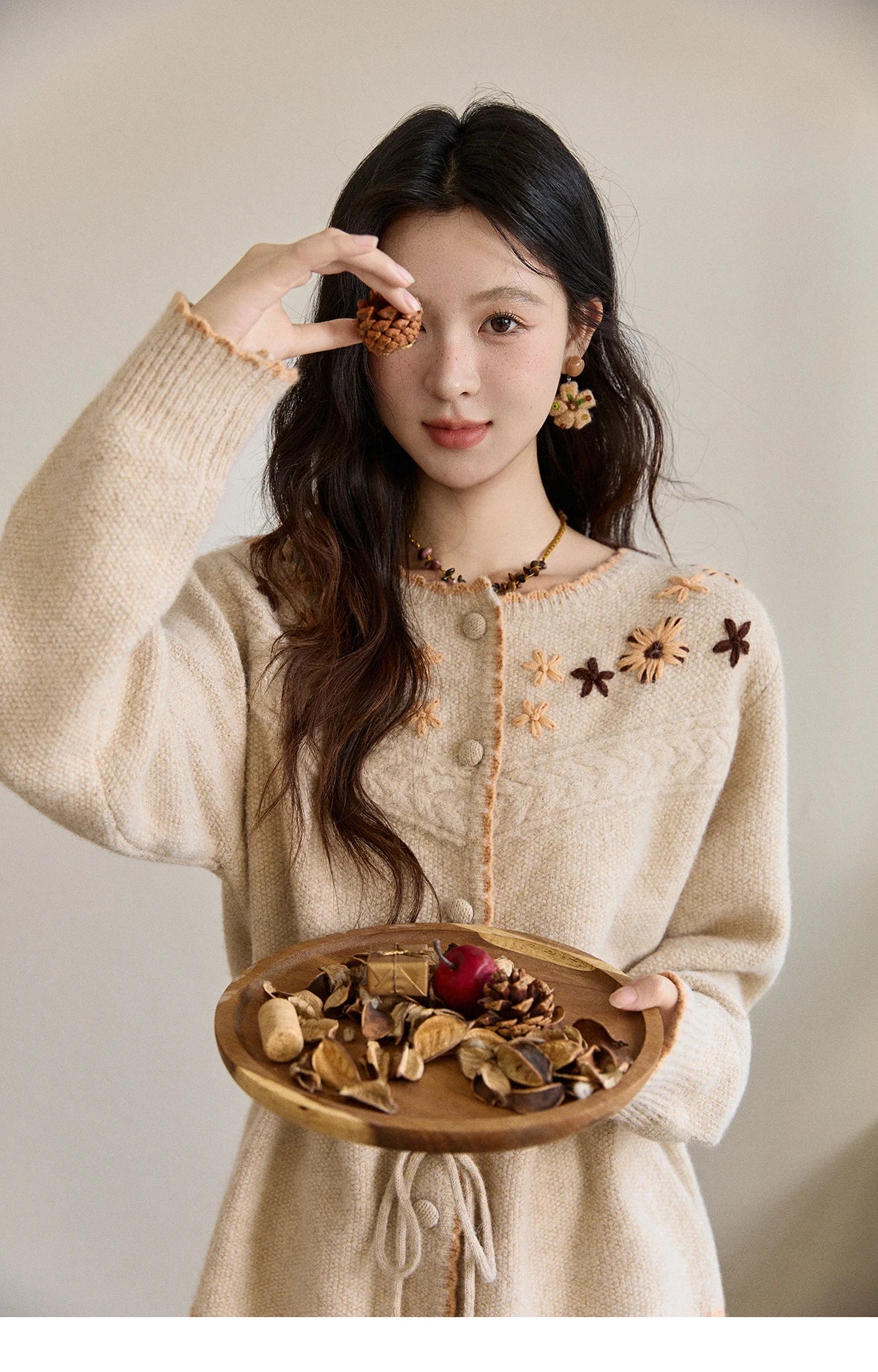 MISHOW Women's Apricot Hand-Embroidered Cardigan 2025 Winter Wool Blend Sweater Waist Tie Crochet Thick Warm Knitwear MXE87Z2702