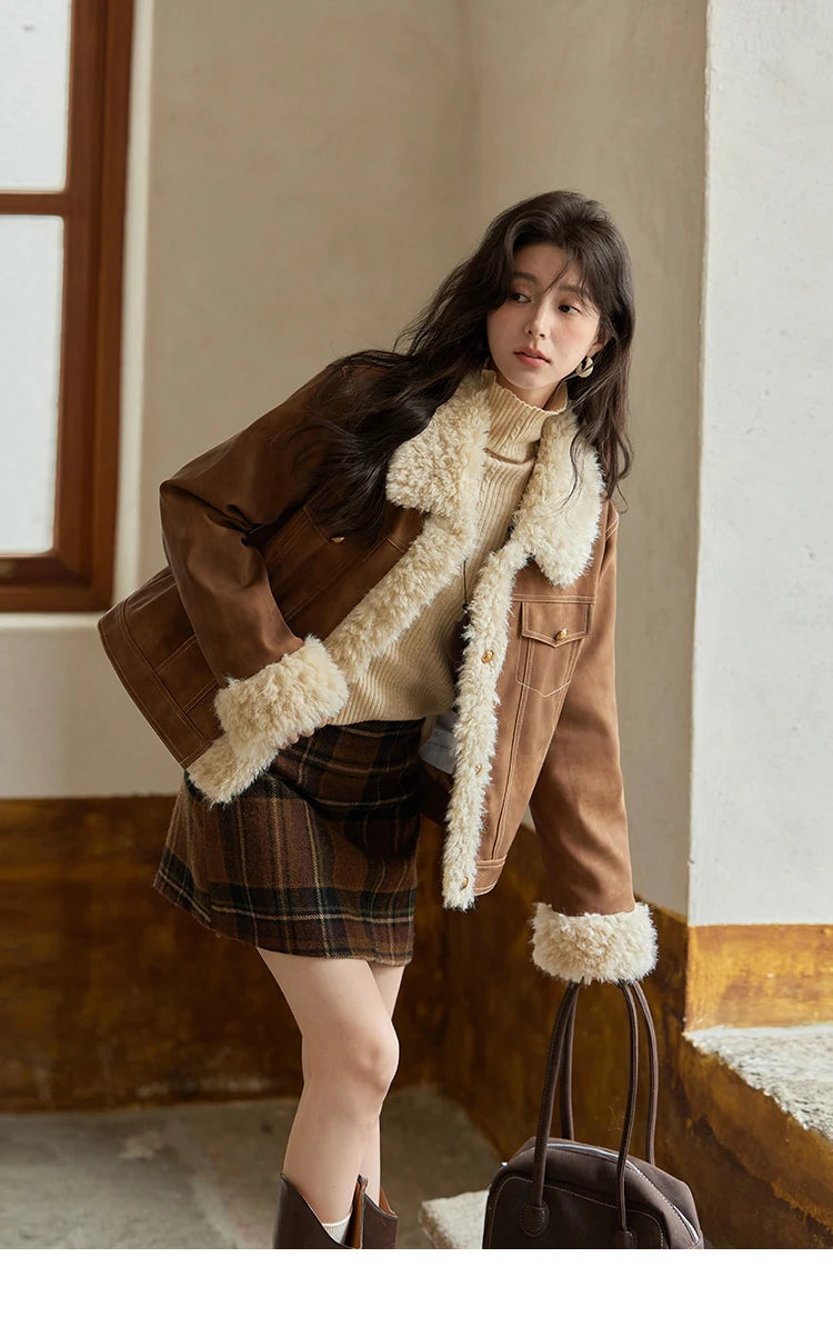 MISHOW Leather Fur Jacket Women Lamb Wool 2024 Winter Women Coat Fashion Soft Cotton Clip Thickened Spliced Jacket MXD56W0538