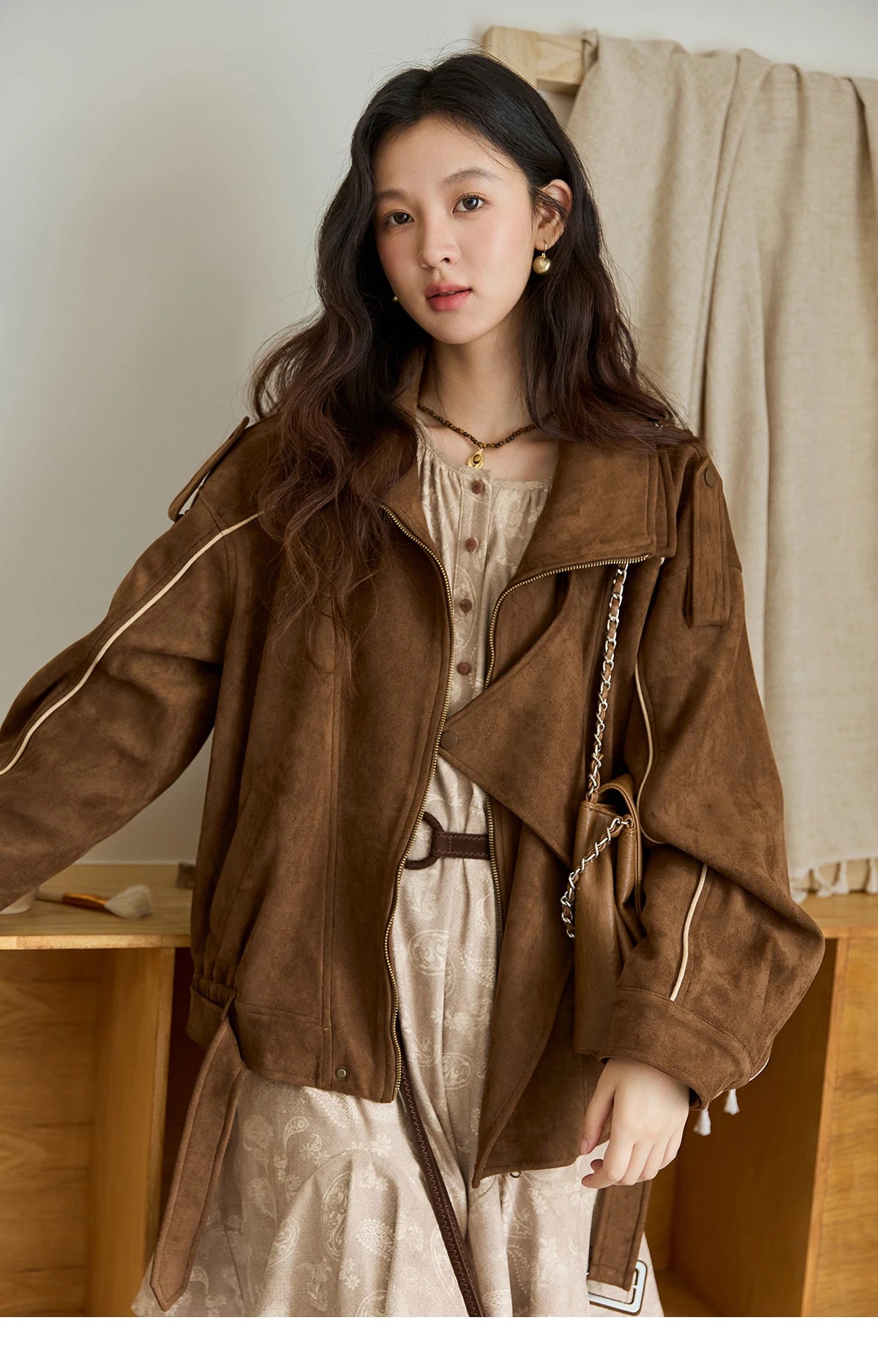 MISHOW Woman Retro Jacket 2025 New Split Turn Down Collar Brown Suede Short Loose Coat Commute Autumn Women Clothing MXE48W0850