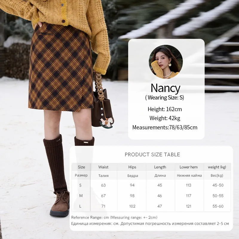 MISHOW Retro Plaid Brushed Skirt for Women Winter 2025 High Waist Slim Thick Skirt Side Invisible Zipper Warm Skirts MXE91B2457