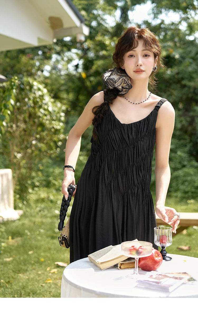 MISHOW French Retro Pleated Upper Suspender Dress for Women 2024 Summer Vacation Sleeveless Solid Mid Length Dresses MXD26L1939