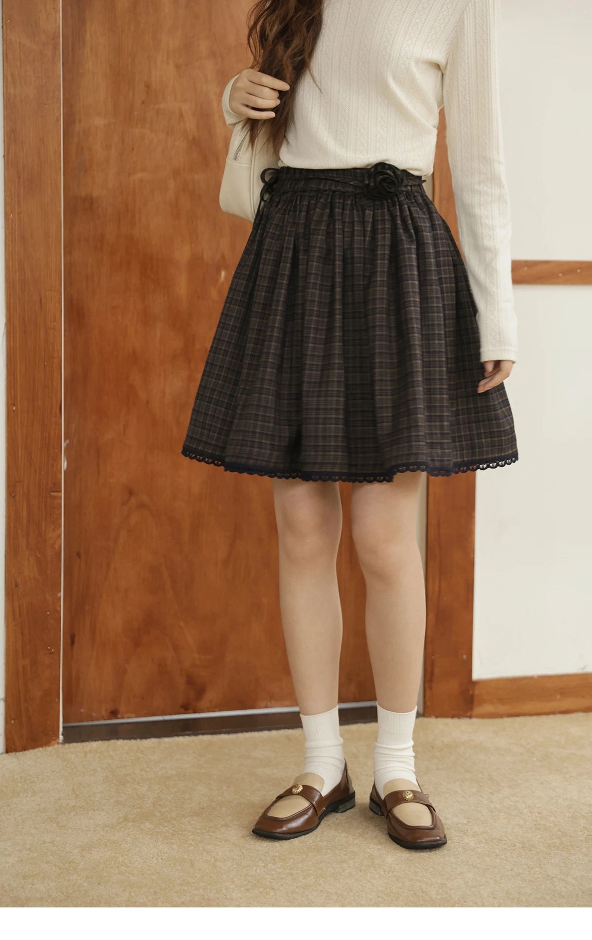 MISHOW Green Plaid Short Skirt Autumn Handmade Flower Tie Brushed Fabric Skirt Elastic Waist Hem Splic Lace Skirts MXE44B2407