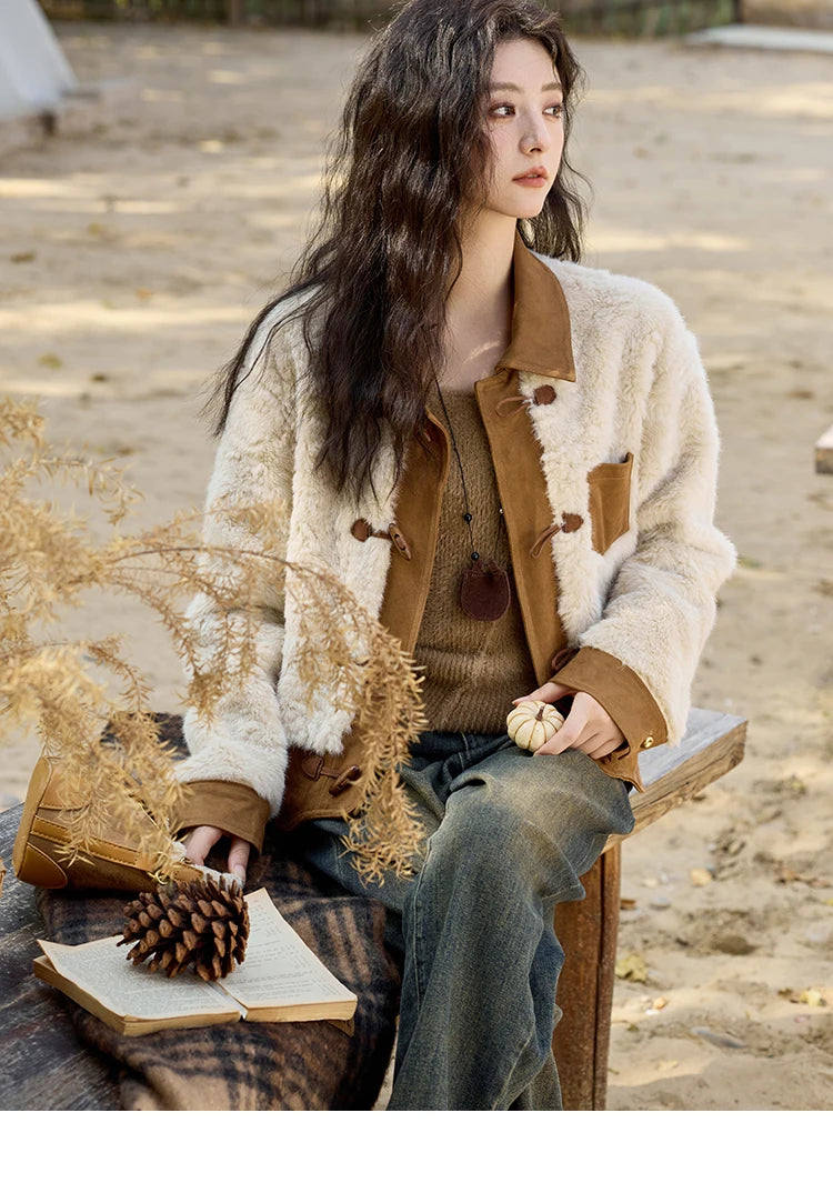 MISHOW Lamb Wool Short Jacket Women Ox Horn Button 2024 Fall Winter New Fashion Warm Loose Splicing Suede Top MXD36W0504