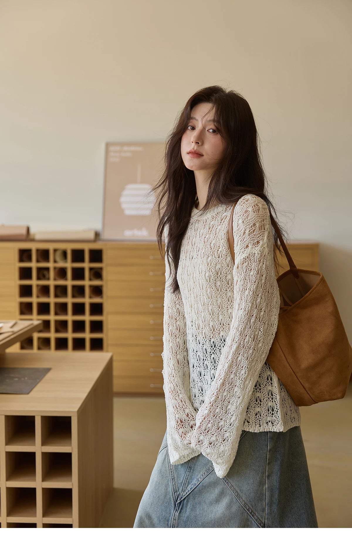 MISHOW Women's Hollow Knitted Tops 2025 Autumn Jacquard Weave Breathable Top Solid Dropped Sleeve Knitted Sweaters MXE43Z1360