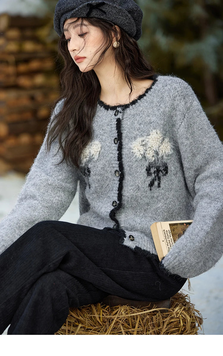 MISHOW Wool Blend Knitted Cardigan Pure Bouquet Embroidery Sweater Women Color Clash Design Soft Warm Regular Fit Top MXD54Z0951