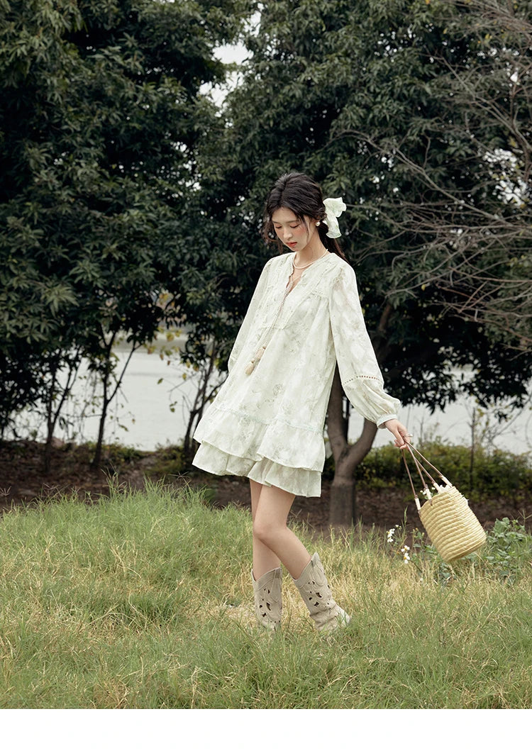 MISHOW Floral V-neck Drawn Tassels Dresses 2025 Spring Summer Hollow Out Lantern Sleeve Dresses Vacation Doll Dress MXE15L2121