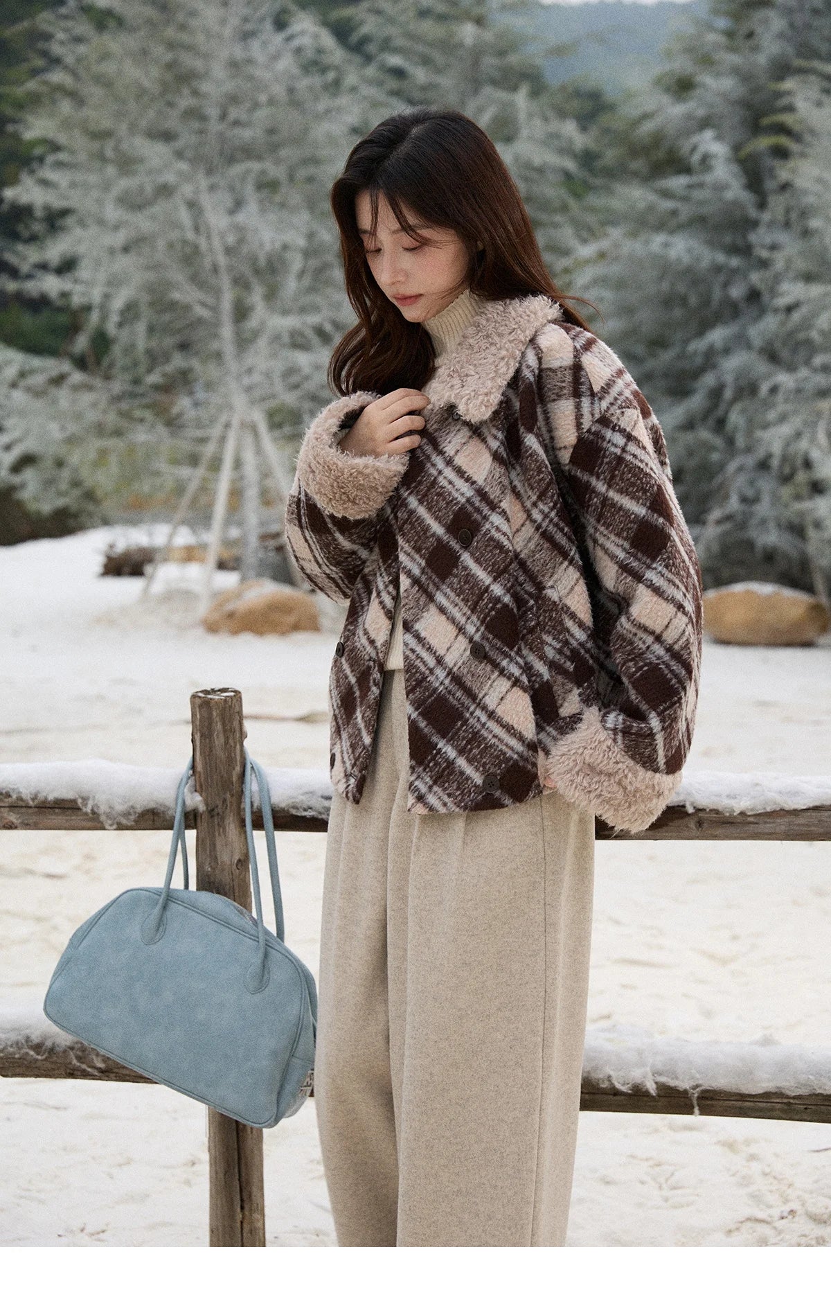 MISHOW Woman Jacket 2025 Autumn Winter Loose Retro Plaid Turn-down Collar Short Jacket Commute Warm Wool Blend Coat MXE89W0904