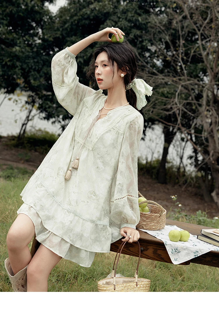 MISHOW Floral V-neck Drawn Tassels Dresses 2025 Spring Summer Hollow Out Lantern Sleeve Dresses Vacation Doll Dress MXE15L2121