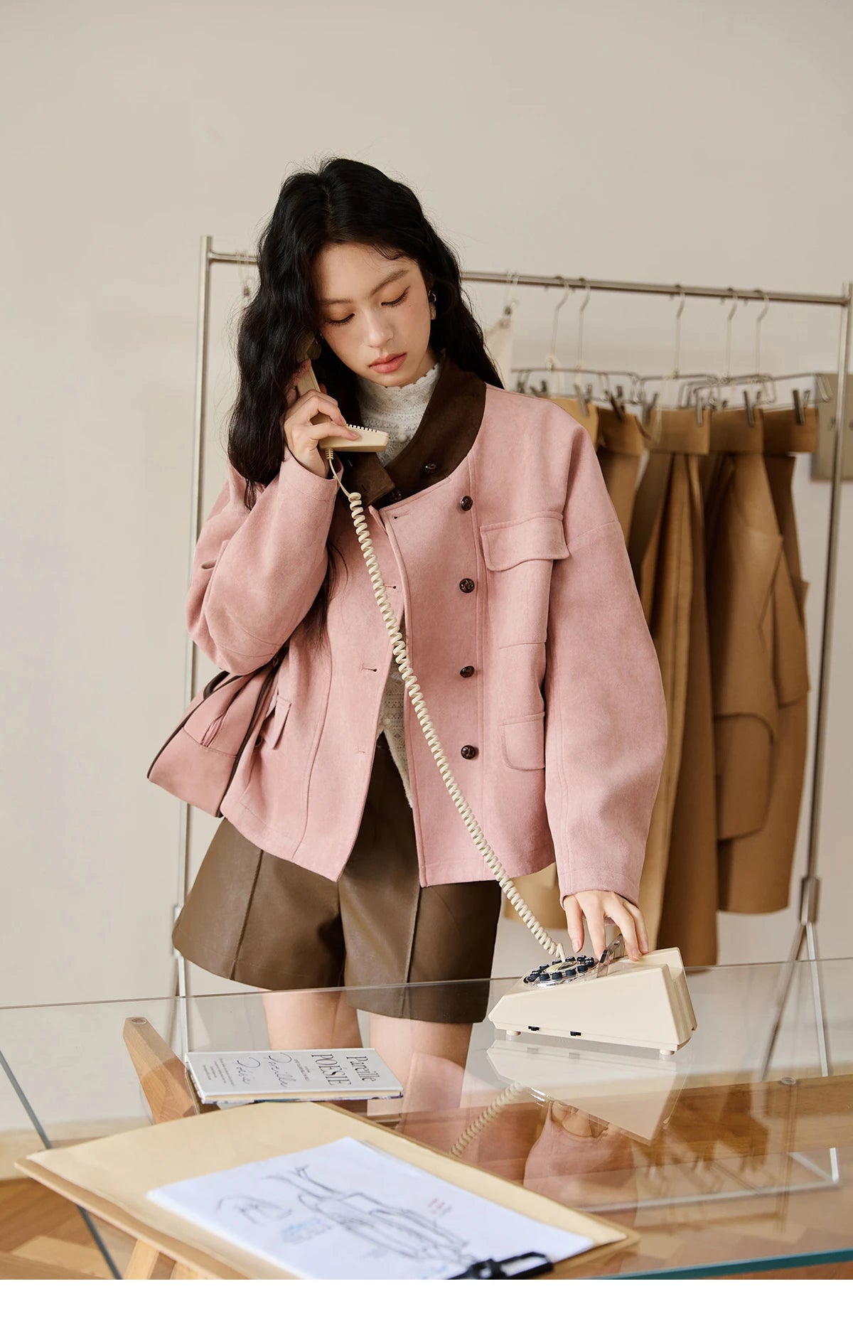 MISHOW Woman Jacket 2025 Autumn French Style Pink Coffee Suede Jacket Contrast Color Stand Collar Loose Short Coat MXE48W0851