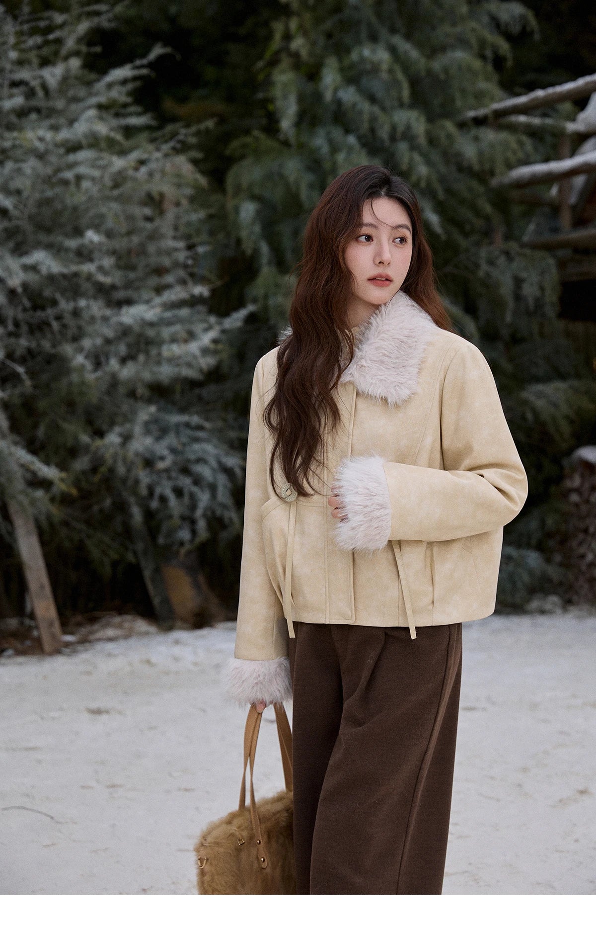 MISHOW Apricot Suede Jacket with Plush Collar Lapel for Women 2025 Winter Warm Overcoat Ladies Retro Thickening Coats MXE91W0987