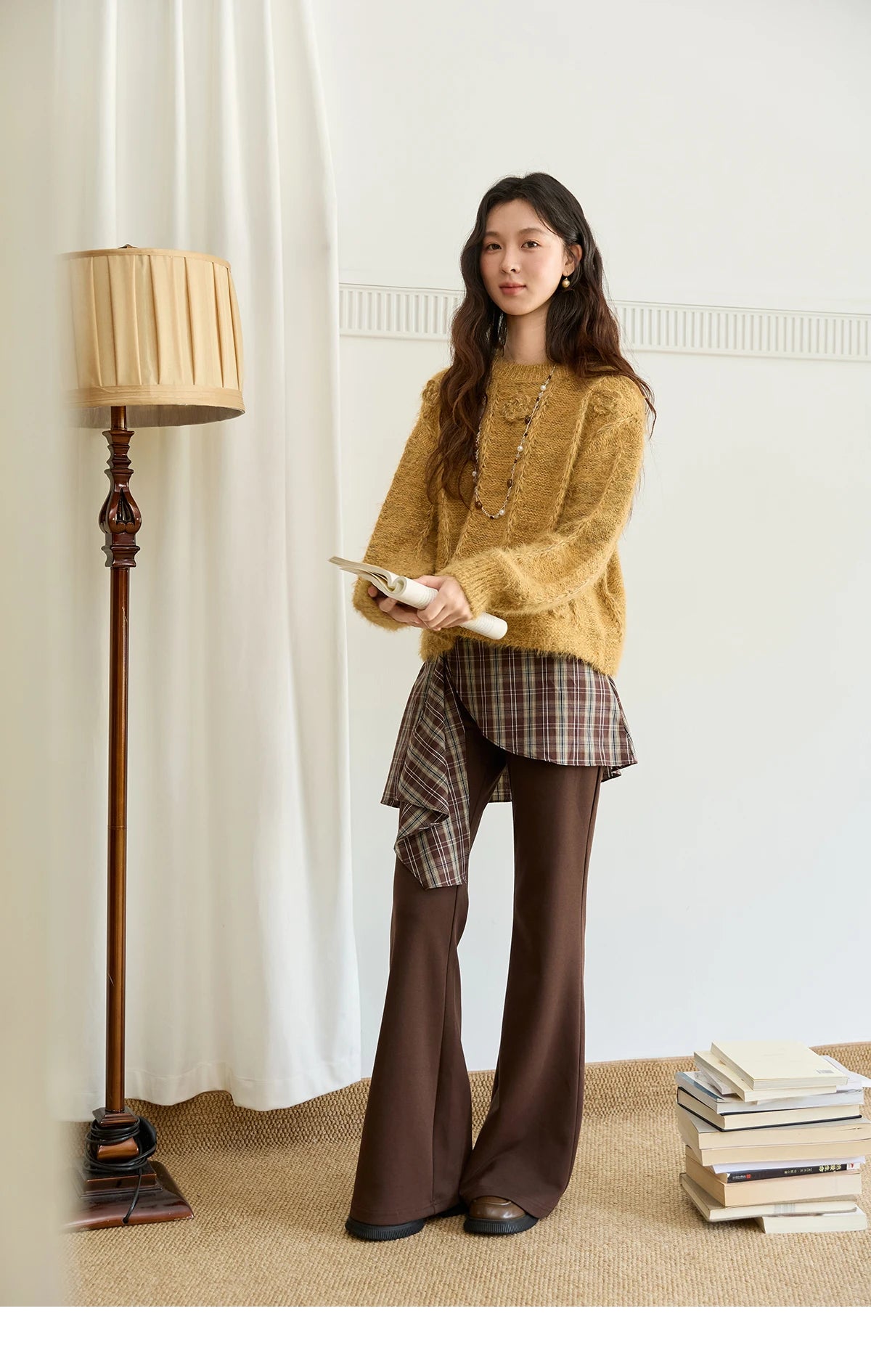 MISHOW Pretty Women's Sweaters 2025 Autumn Retro Yellow 3D Rose Embroidery Loose Casual Tops Long-sleeved Pullover MXE47Z2563