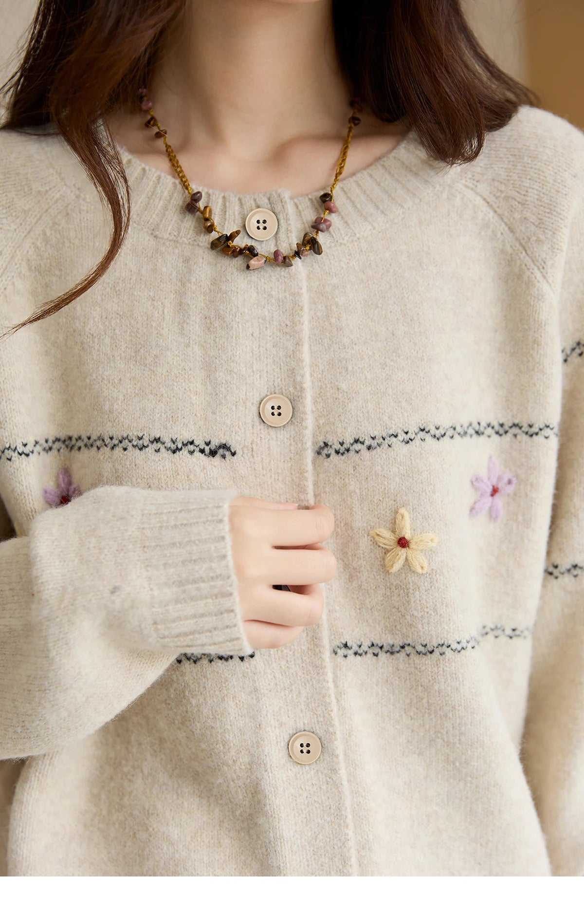 MISHOW Women Cardigan Long Sleeve 2025 Autumn Winter Flower Embroidered Knitted Cardigan Commute Loose Blue Knit Top MXE46Z2581