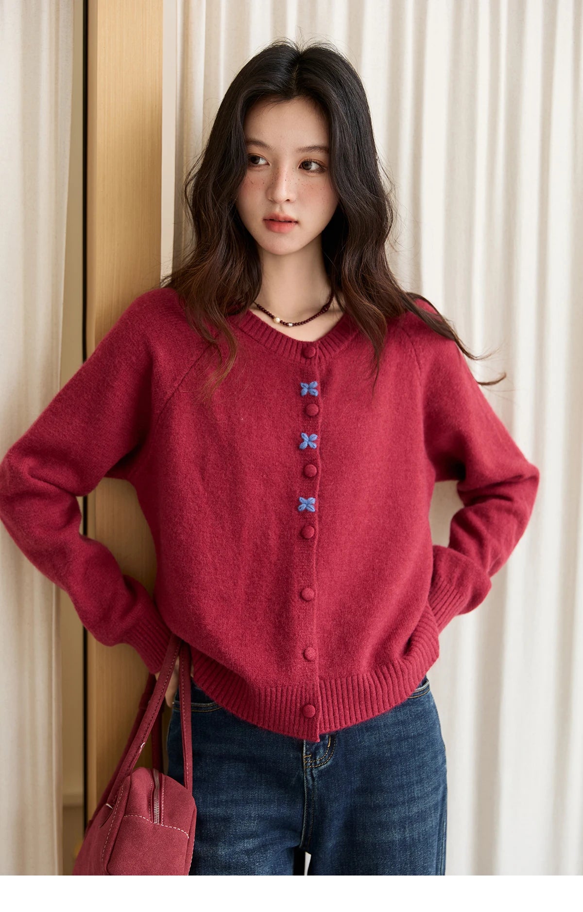 MISHOW Red Knitted Cardigan for Women 2025 Autumn Round Neck Single Breasted Buckle Embroidered Casual Cardigans Lady MXE47Z2621