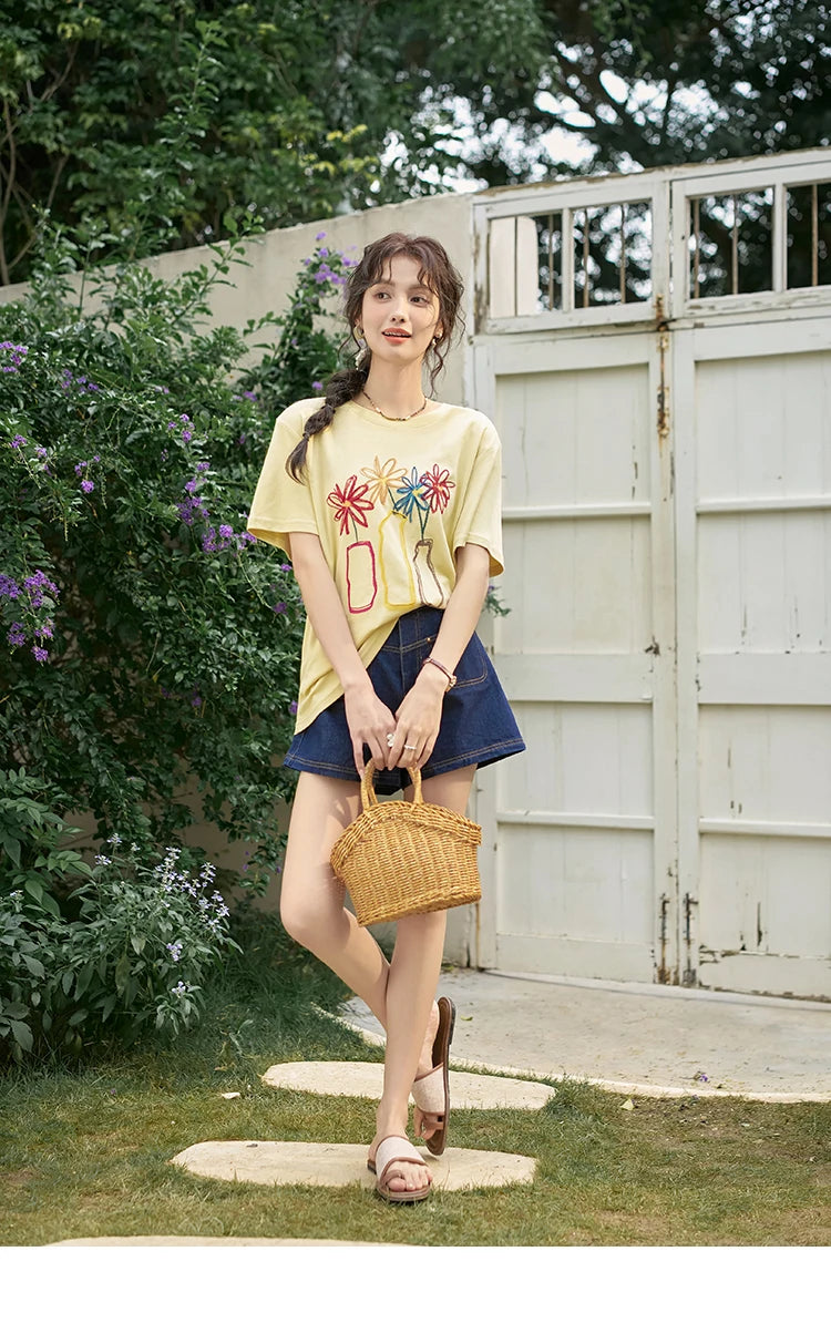 MISHOW 100 Cotton Pocket Embroidered Flower Denim Shorts for Women 2024 Summer Dark Blue Loose Casual Wide Leg Pants MXD26K0707