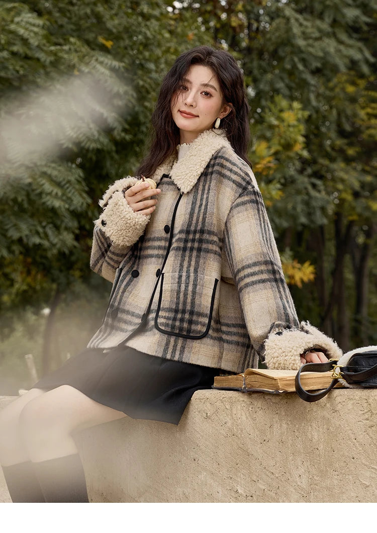 MISHOW Retro Plaid Tweed Jacket Women Double-breasted Long Sleeved 2024 Winter New Fashion Lamb Wool Lapel Loose Coat MXD56W0536