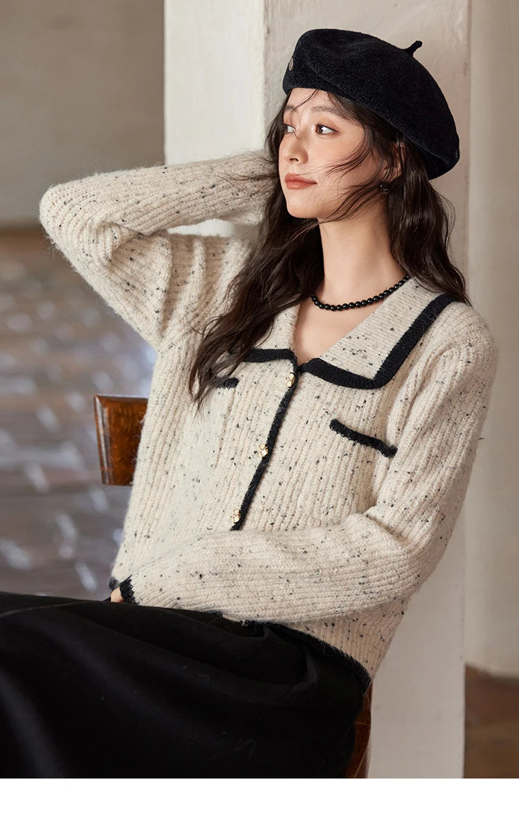 MISHOW Knitted Cardigan Color Clash Sweater Winter New Pockets Design Sweet Romantic Tops Versatile Coat Office Lady MXD55Z1054