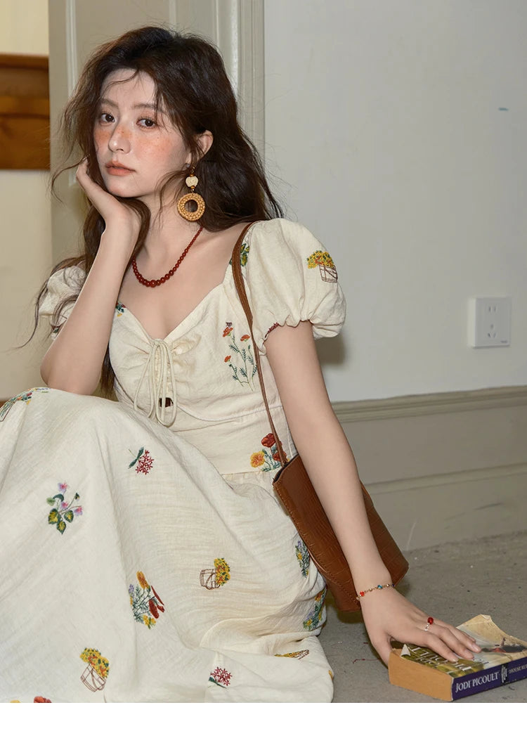 MISHOW Fashion Flower Embroidery Dress for Women Summer 2025 New Square Neck Lace Up Puff Sleeve Large Swing Dresses MXE37L2315