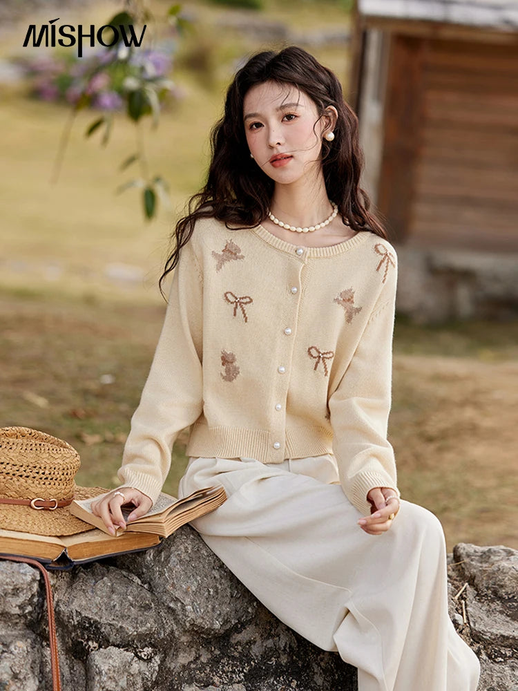 MISHOW Dog Bow Jacquard Knitted Sweater 2025 Spring Yellow Single Row Pearl Button Top Round Neck Elegant Sweaters MXE13Z1197