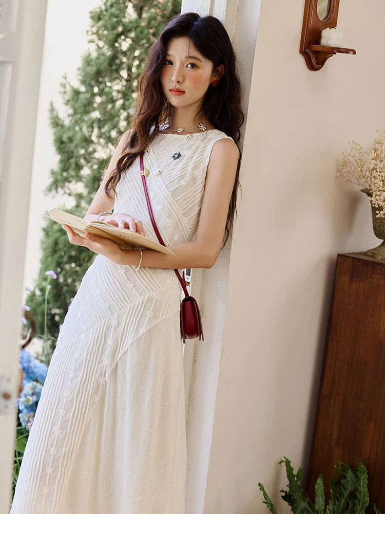 MISHOW Asymmetric Lace Fishtail Dress 2025 Summer Flower Embroidery Sleeveless Elegant Dress Round Neck Long Dresses MXE35L2301