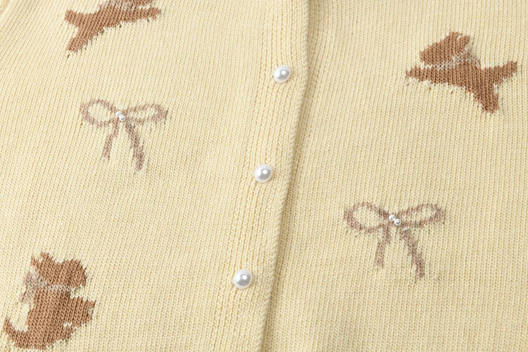 MISHOW Dog Bow Jacquard Knitted Sweater 2025 Spring Yellow Single Row Pearl Button Top Round Neck Elegant Sweaters MXE13Z1197