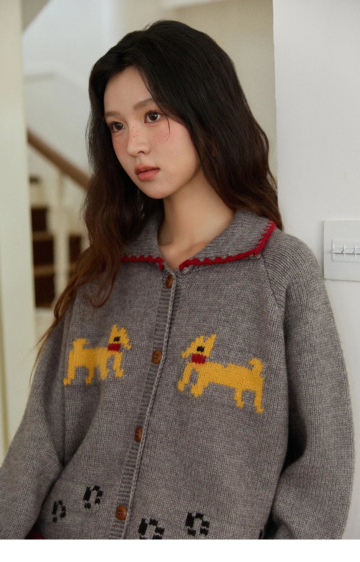 MISHOW Dog Cartoon Jacquard Knitted Cardigan for Women 2025 Loose Retro Turn-down Collar Casual Women's Sweaters MXE86Z2727