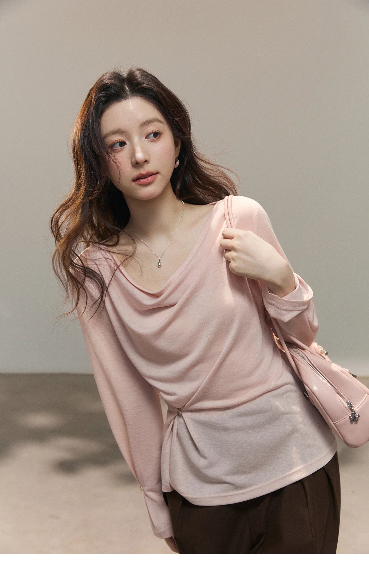 MISHOW Women's Multi Colored Knitted Top 2026 Spring Swinging Collar Flare Sleeve Top Side Twist Whist Casual T-Shirt MXF13T1473