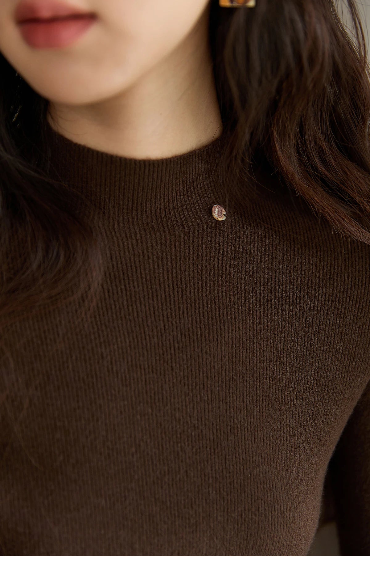 MISHOW Woman Long-sleeved Tops 2025 Autumn Winter Minimalist Mock Neck Knited Top Commute Casual Slim Pullover Woman MXE48Z2583